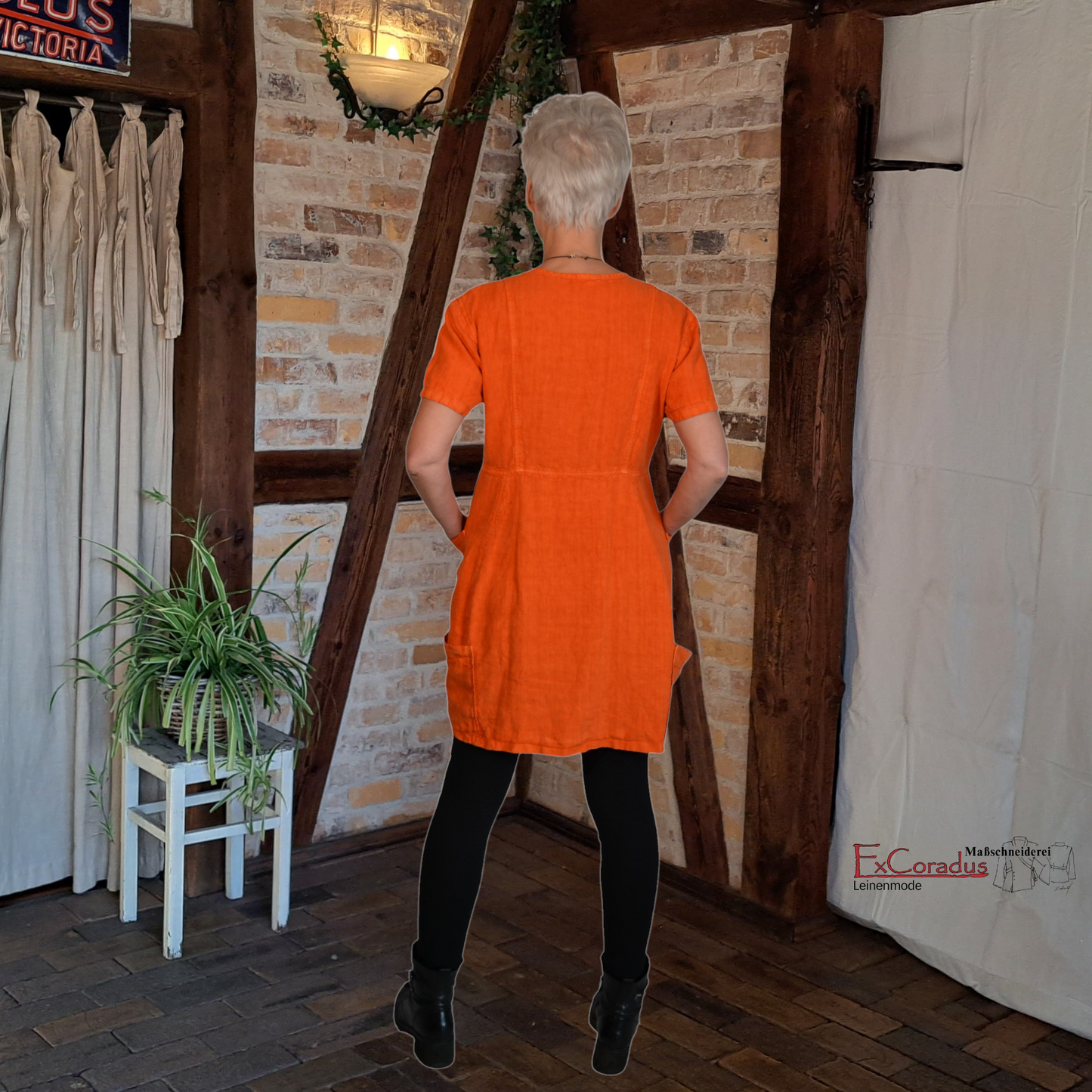 Kleid Vivian – Eleganz und Funktionalität in perfekter Harmonie